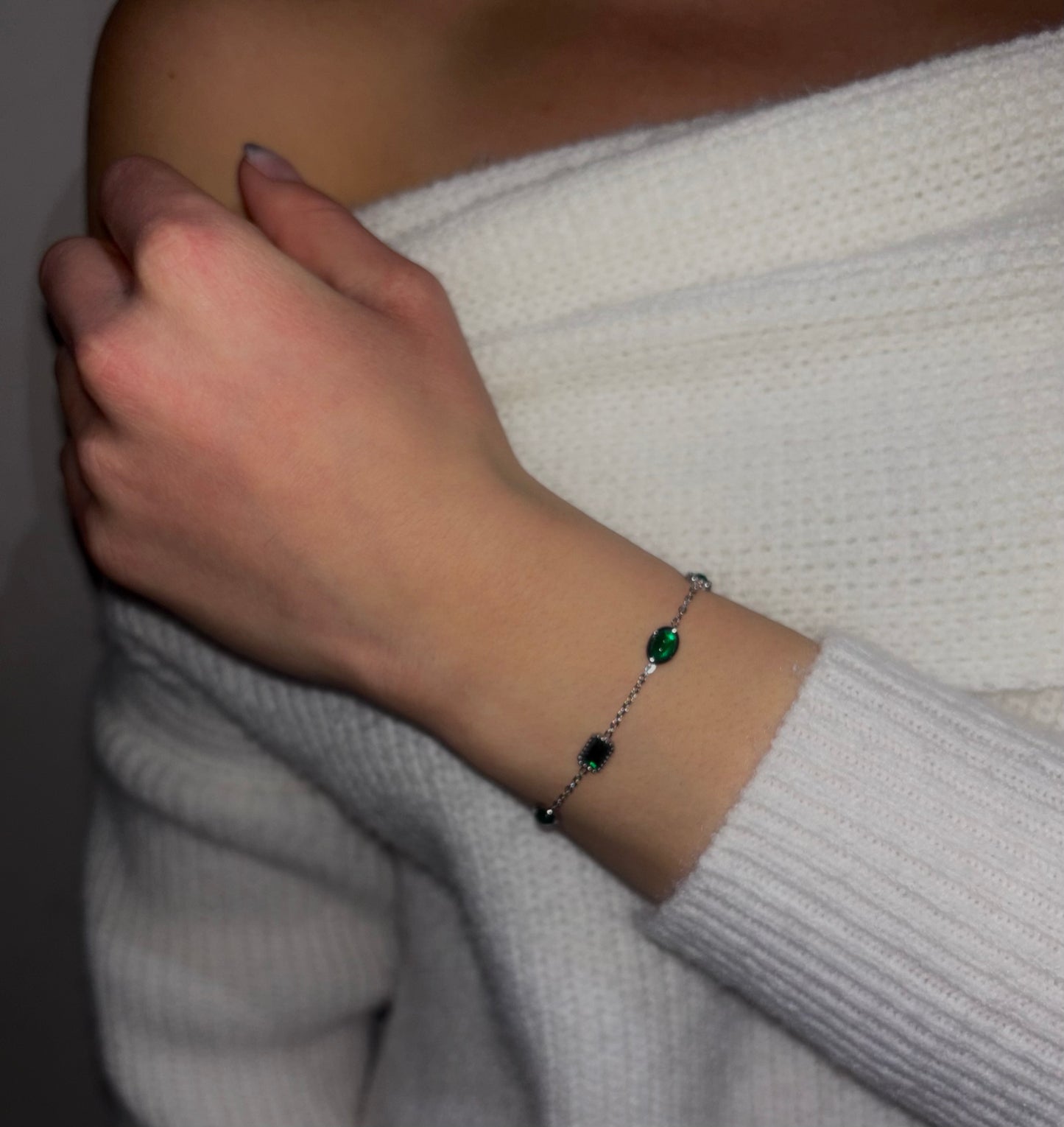High quality stainless steel Green Emerald Zircon waterproof luxury Bracelet.