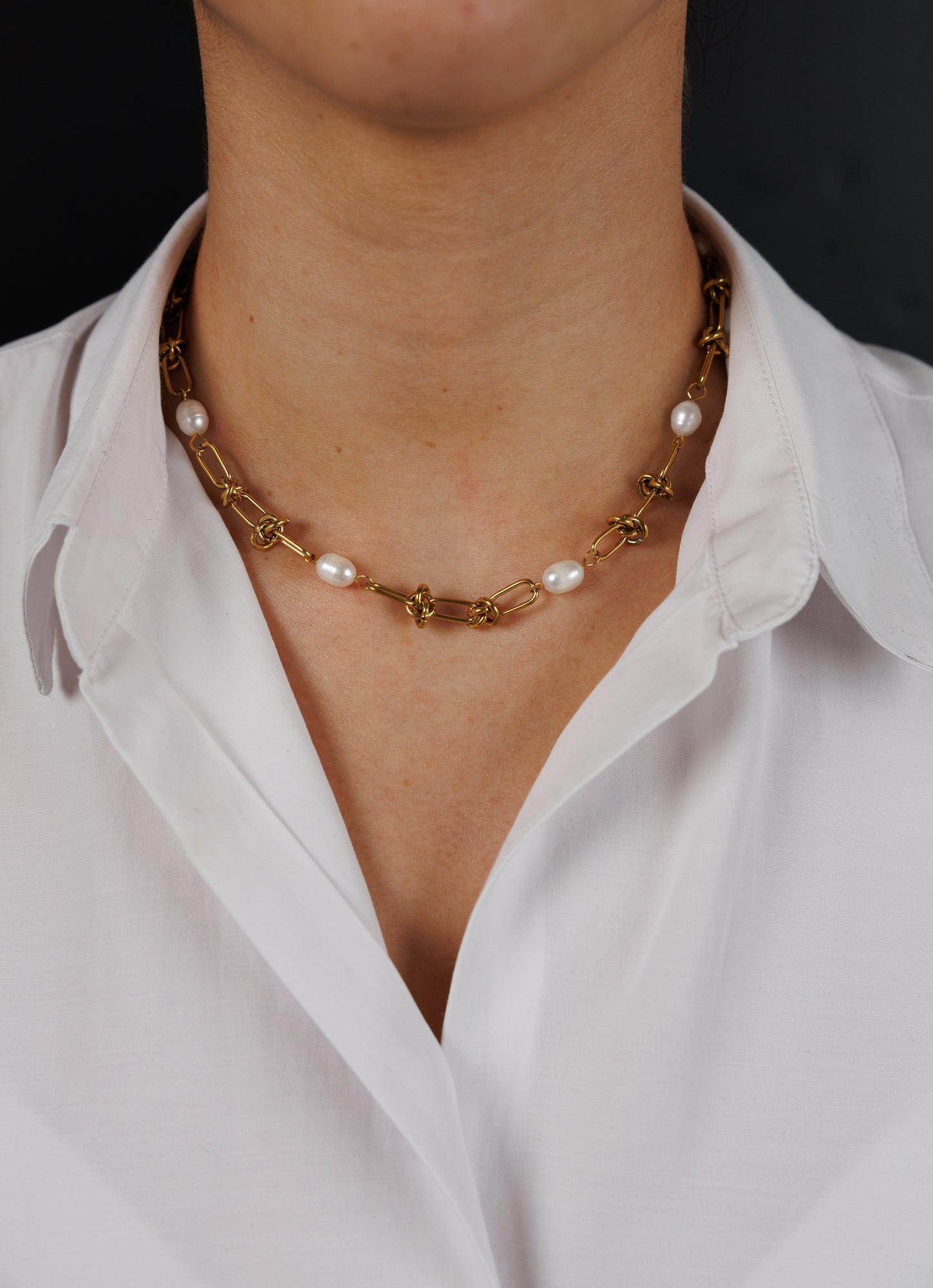 Freshwater pearl necklace