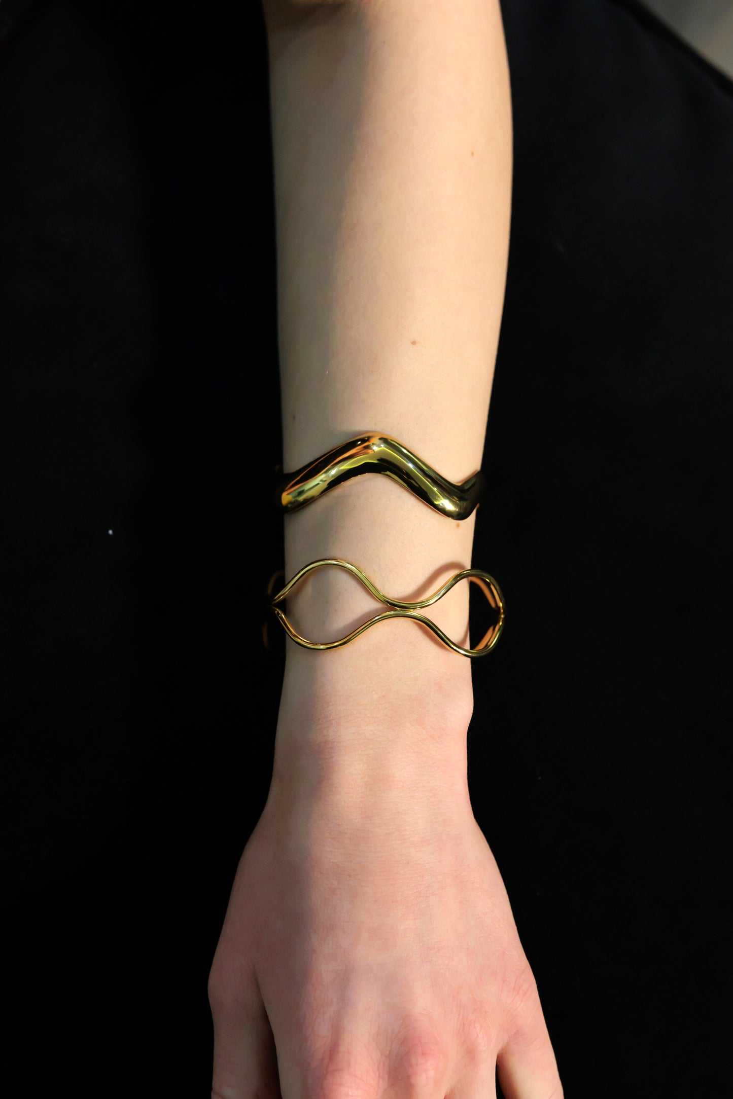 18K Gold Hammered Cuff Bracelets