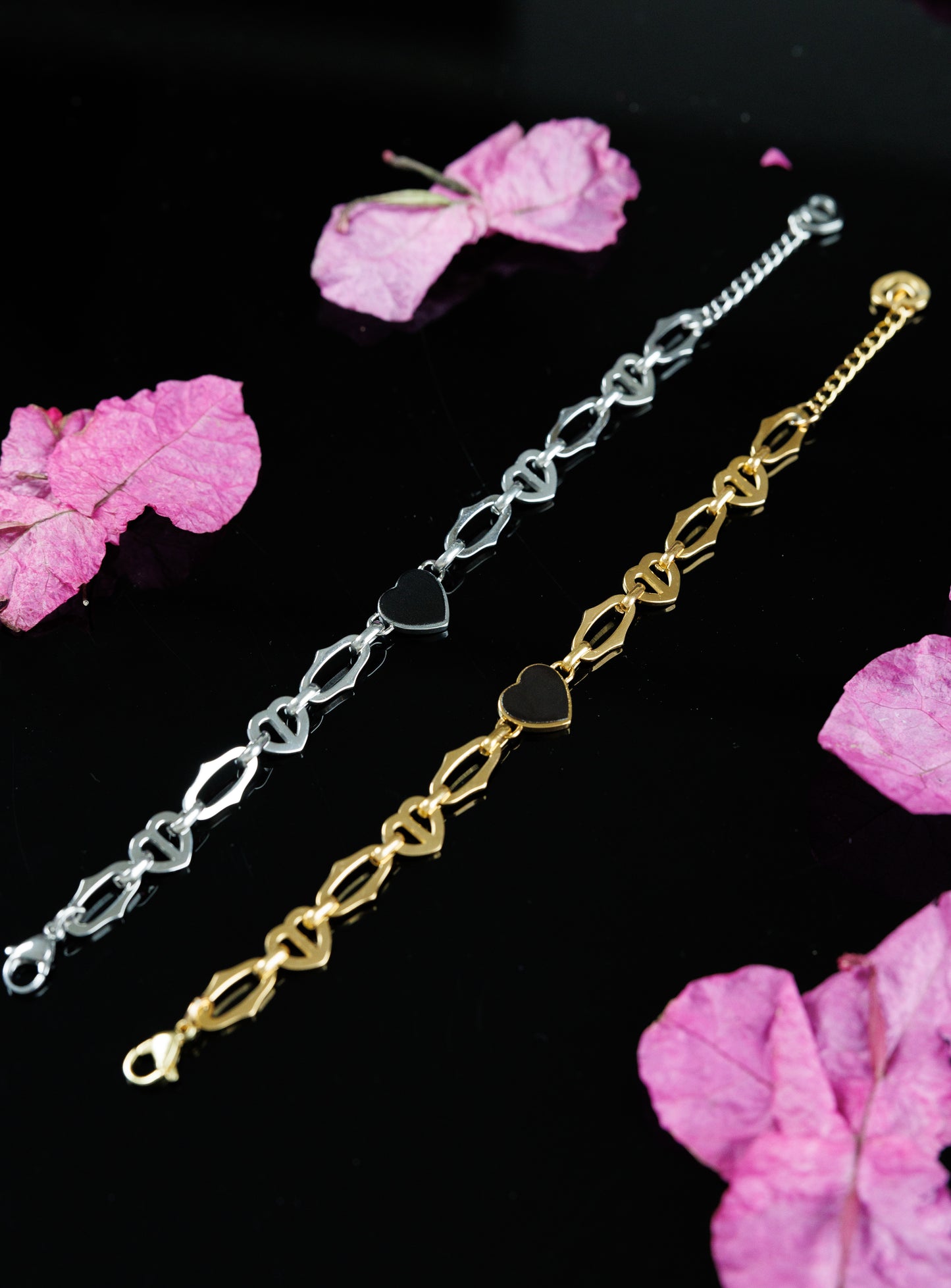 Enamel heart bracelet